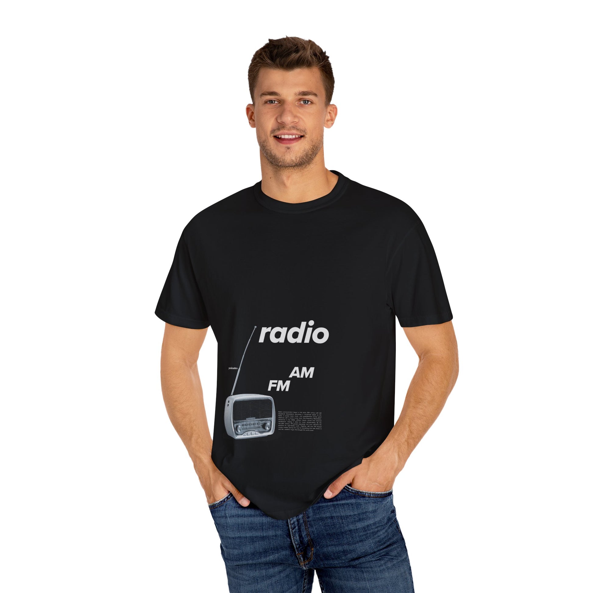 &quot;Radio&quot; T-shirt